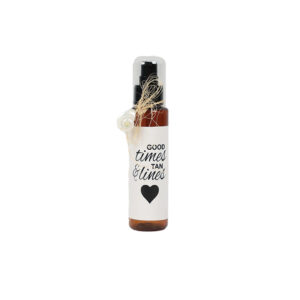 Tanning oil with white shell